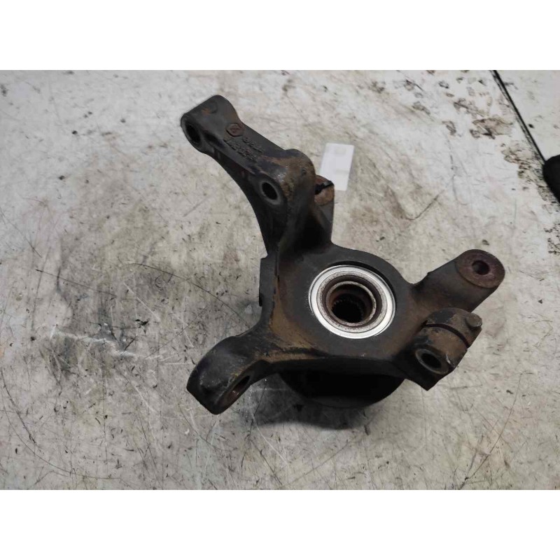 Recambio de mangueta delantera izquierda para mercedes-benz vito (w638) combi 110 cdi (638.194) referencia OEM IAM - Blanco 2
