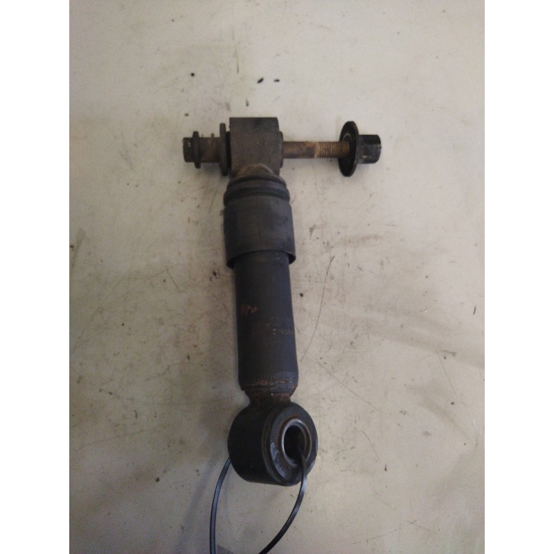 Recambio de amortiguador trasero derecho cabina para volvo fm 12 asta 2001 12.1 diesel (d12d420) referencia OEM IAM 3198849 - Blanco