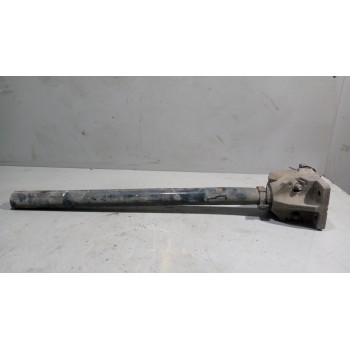 Recambio de soporte guardabarros trasero para volvo fh xxx 12.8 diesel referencia OEM IAM   