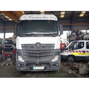 mercedes-benz actros bm 963.xxx 2-achser del año 2013