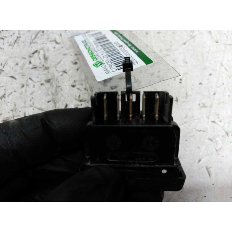 Recambio de mando elevalunas delantero izquierdo para citroën zx 1.9 td tentation referencia OEM IAM - Azul 2