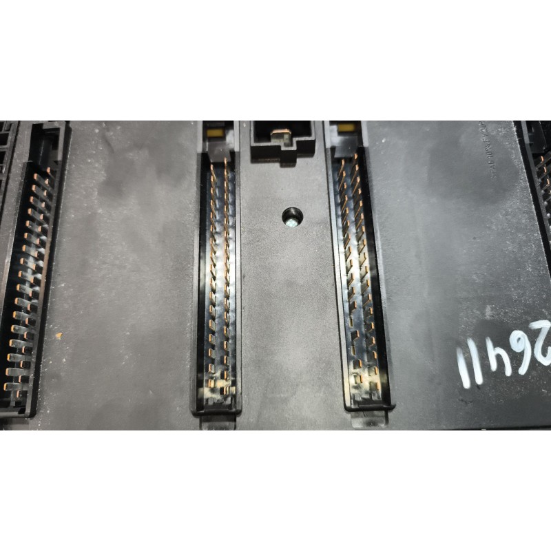 Recambio de caja reles / fusibles para daf serie xf105.460 12.9 diesel referencia OEM IAM 1795419 - Blanco 11