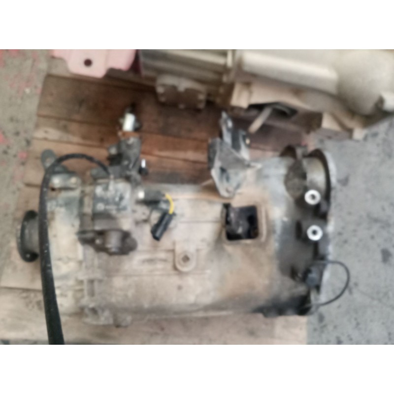 Recambio de caja cambios para nissan cabstar 01.04  3.0 diesel referencia OEM IAM 321019X501 RE221801 321319X501