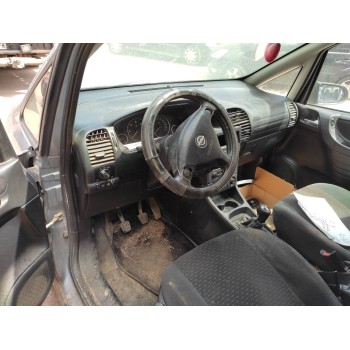 opel zafira a del año 2004