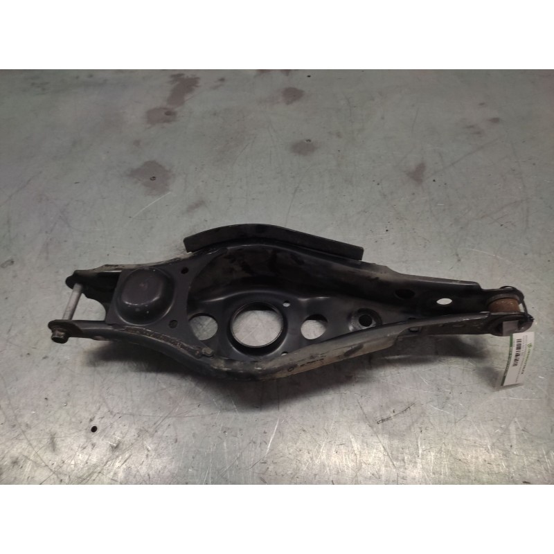 Recambio de brazo suspension inferior trasero izquierdo para toyota rav 4 (a3) luna referencia OEM IAM   