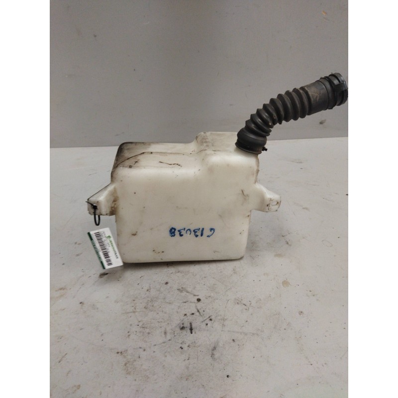 Recambio de deposito limpia para nissan trucks l35.09 ... referencia OEM IAM - Blanco 3