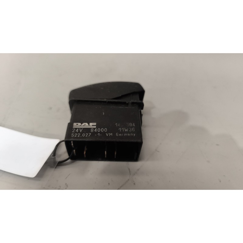 Recambio de interruptor para daf serie xf105.xxx 12.9 diesel referencia OEM IAM 1435594  