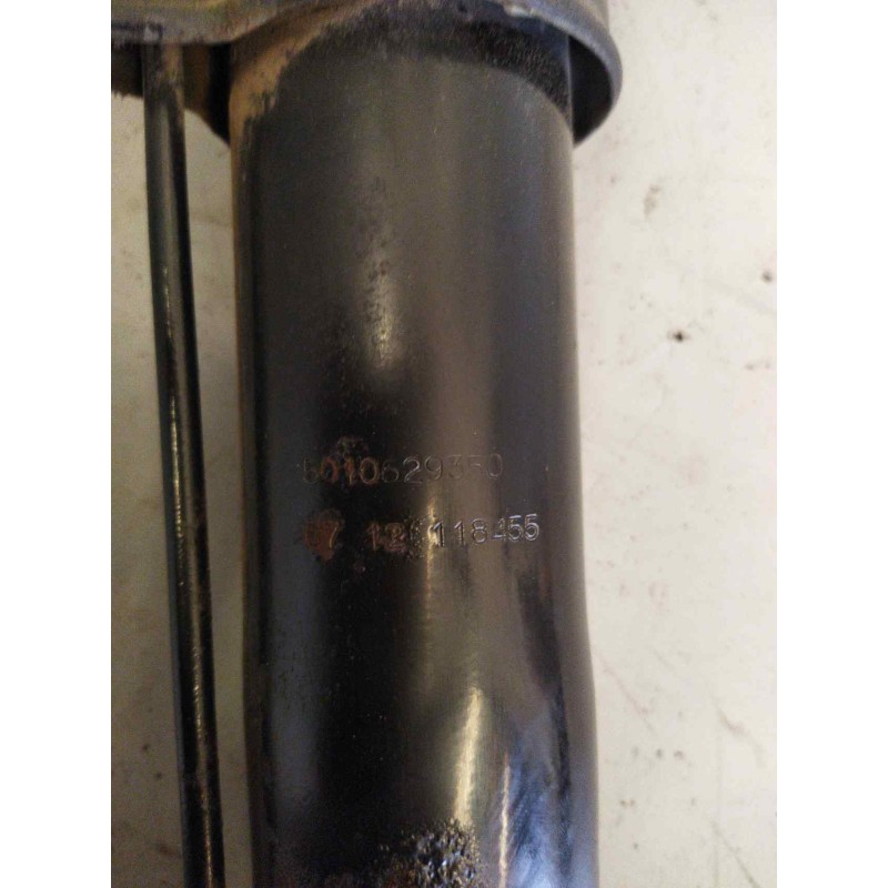 Recambio de brazo elevacion cabina para renault premium route 2006 10.8 diesel referencia OEM IAM 5010629350 2