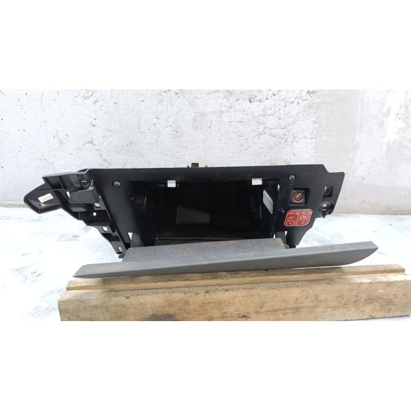 Recambio de guantera para peugeot 508 allure hybrid4 referencia OEM IAM 9686450877 - Blanco 6
