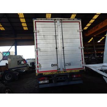 mercedes-benz atego 6-cil.4x2/bm 970,2,4-6 del año 1999