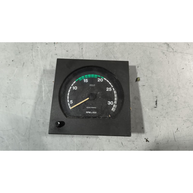 Recambio de cuadro instrumentos para iveco andecar i referencia OEM IAM 99434035  