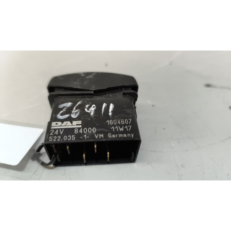 Recambio de interruptor para daf serie xf105.460 12.9 diesel referencia OEM IAM 1604607 - Blanco 2
