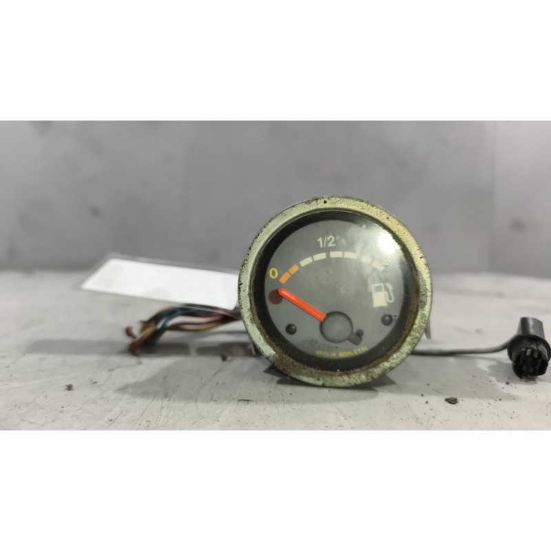 Recambio de cuadro instrumentos para iveco andecar i referencia OEM IAM 98489435  