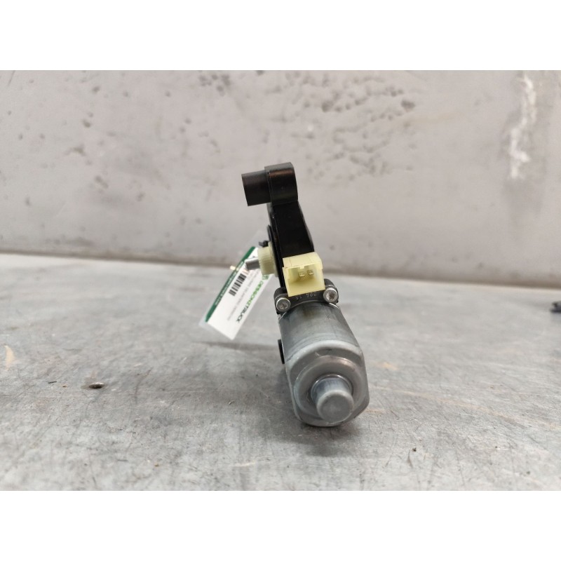 Recambio de motor elevalunas delantero derecho para seat leon (5f1) 1.6 tdi referencia OEM IAM 5Q0959802B 2 PINS 0130822716 - Blanco 3