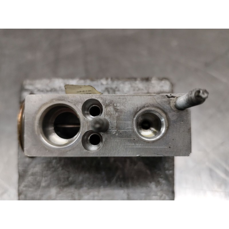 Recambio de valvula expansion para peugeot 208 i (ca_, cc_) 1.2 thp 110 referencia OEM IAM 670730LA - Gris 5