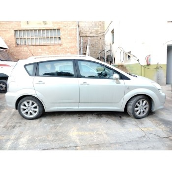 toyota corolla verso (r1) del año 2005
