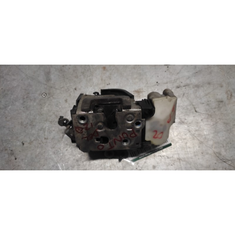 Recambio de cerradura puerta delantera izquierda para fiat punto berlina (176) 55 s referencia OEM IAM   