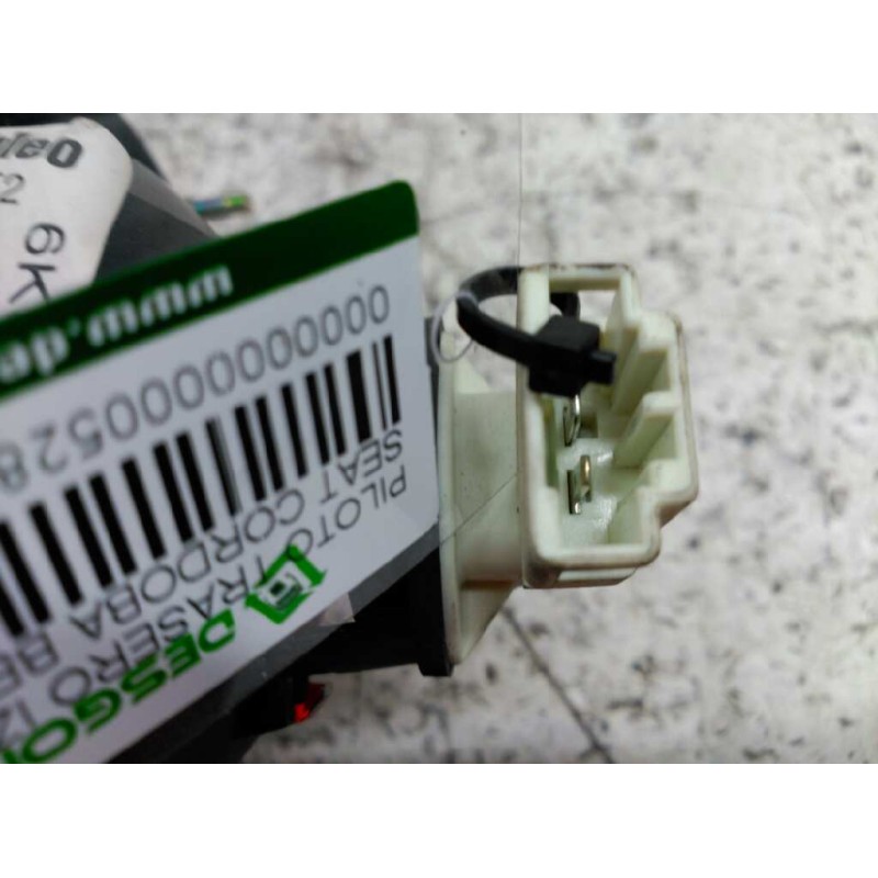 Recambio de piloto trasero izquierdo para seat cordoba berlina (6k2) tour referencia OEM IAM 6K5945091F PORTÓN 3