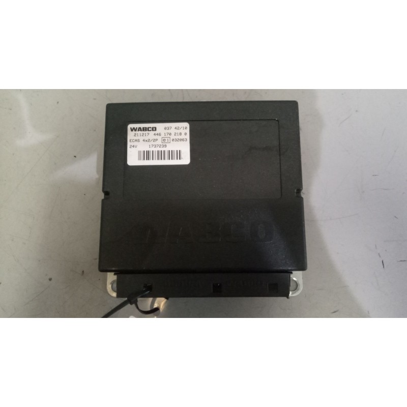 Recambio de modulo electronico para daf serie xf105.xxx 12.9 diesel referencia OEM IAM 1737239 CENTRALITA ECAS 4461702180