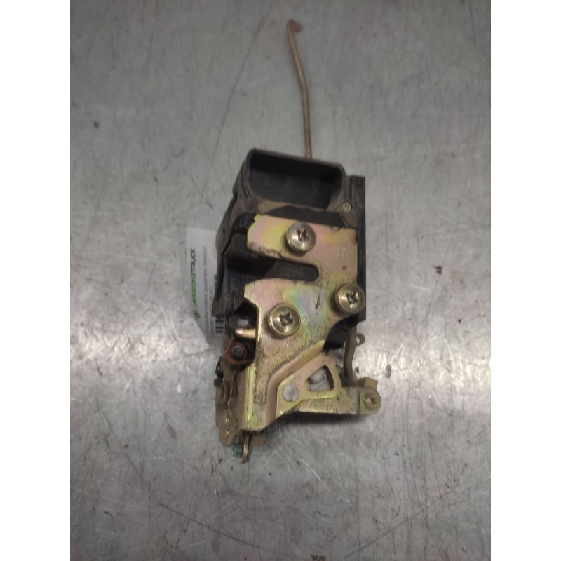 Recambio de cerradura puerta delantera derecha para daewoo lanos (klat) 1.3 referencia OEM IAM  2 PINS 