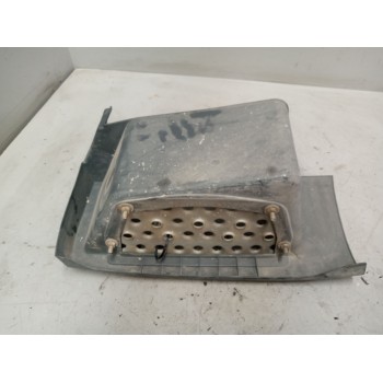 Recambio de peldaño derecho para man tg-m 12.xxx 12.280 fg c (compact) referencia OEM IAM 81615100570  
