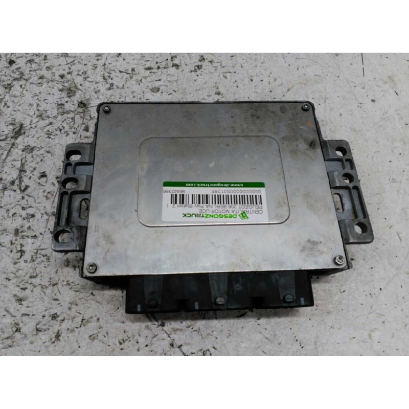 Recambio de centralita motor uce para peugeot 206 berlina play station 2 referencia OEM IAM 9644235680 9644625680 4
