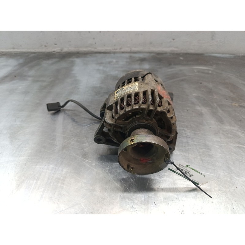 Recambio de alternador para ford fiesta berlina referencia OEM IAM 63321711B - Azul 8