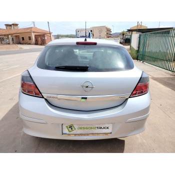 opel astra h gtc (a04) del año 2009