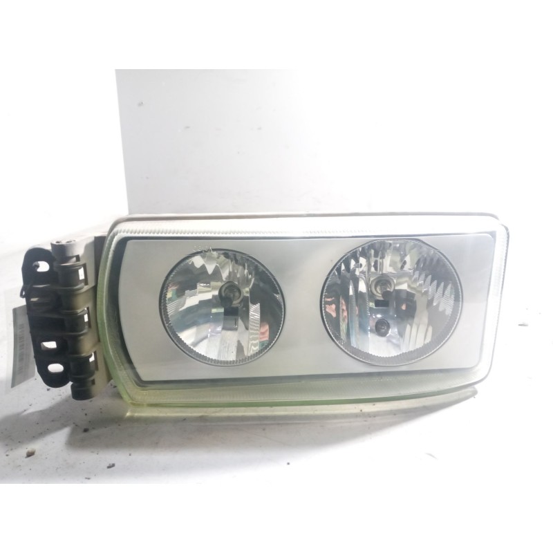 Recambio de faro izquierdo para iveco eurocargo 05.03  5.9 diesel referencia OEM IAM 504047575  