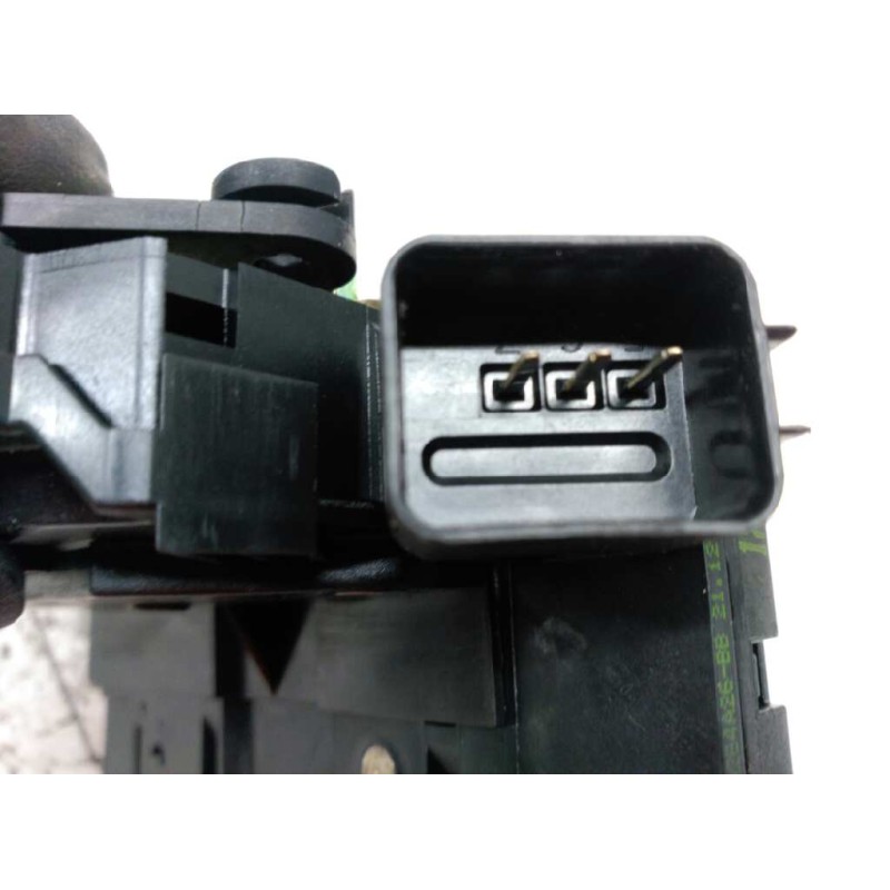 Recambio de cerradura puerta trasera derecha para ford focus berlina (cak) ambiente referencia OEM IAM 2