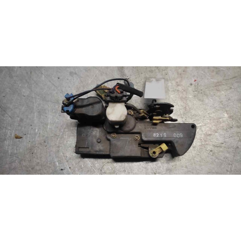 Recambio de cerradura puerta delantera derecha para opel frontera a arizona referencia OEM IAM 8219009 2