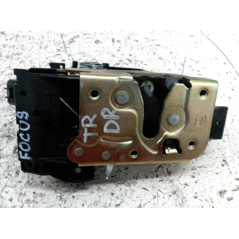 Recambio de cerradura puerta trasera derecha para ford focus berlina (cak) ambiente referencia OEM IAM 4