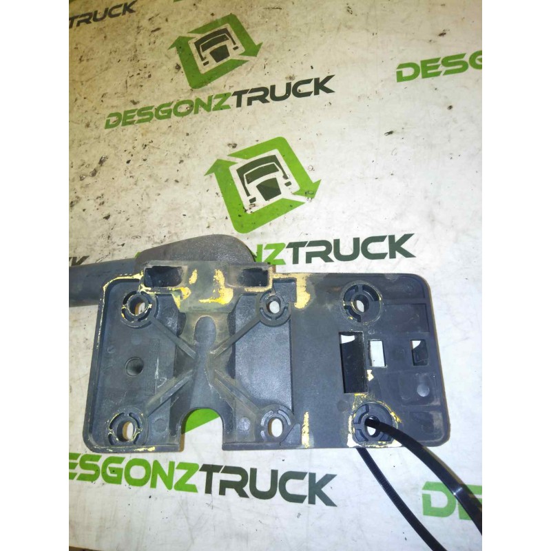 Recambio de brazo retrovisor izquierdo para man tg - l 12.180 4.6 diesel (d 0834) referencia OEM IAM - Amarillo 4