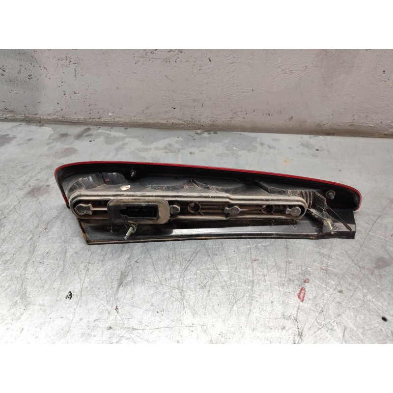 Recambio de piloto trasero derecho para ford focus c-max (cap) ambiente (d) referencia OEM IAM 2
