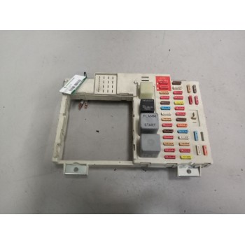 Recambio de caja reles / fusibles para man tg-m 12.xxx 12.280 fg c (compact) referencia OEM IAM 81254446074  