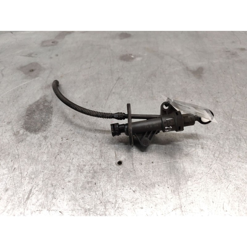 Recambio de bombin embrague para seat leon (5f1) 1.6 tdi referencia OEM IAM 5Q0721388F - Blanco 2