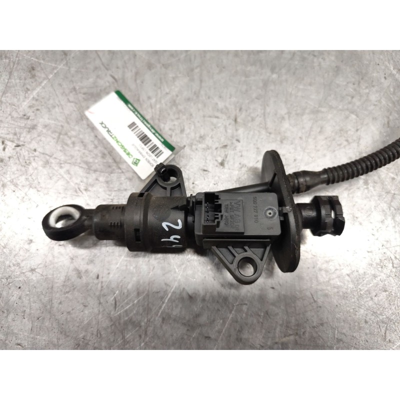 Recambio de bombin embrague para seat leon (5f1) 1.6 tdi referencia OEM IAM 5Q0721388F - Blanco 3