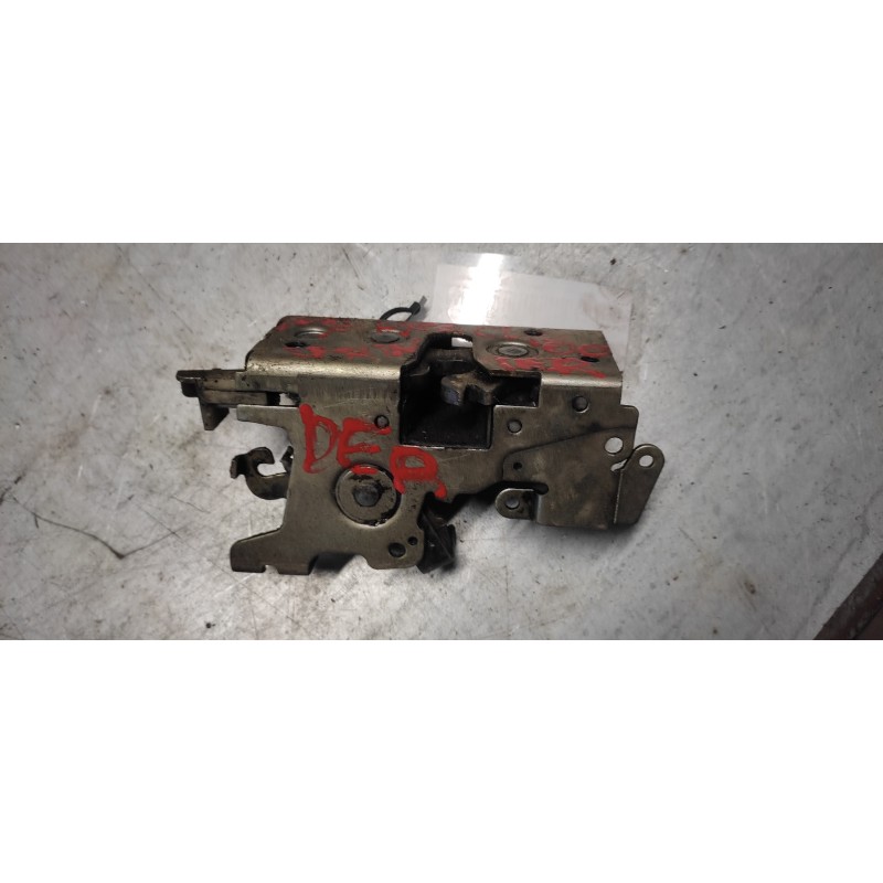 Recambio de cerradura puerta delantera derecha para mercedes-benz vito (w638) caja cerrada 110 cdi  (638.094) referencia OEM IAM