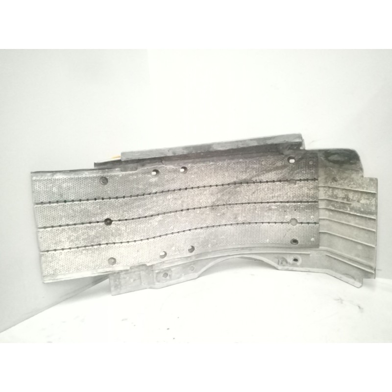 Recambio de guardabarros delantero derecho para iveco stralis (as) 12.9 diesel referencia OEM IAM 504138503 - Blanco 2