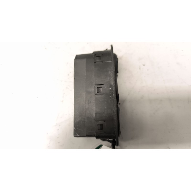 Recambio de mando elevalunas delantero izquierdo para daf serie xf105.460 12.9 diesel referencia OEM IAM 1811135 - Blanco 5