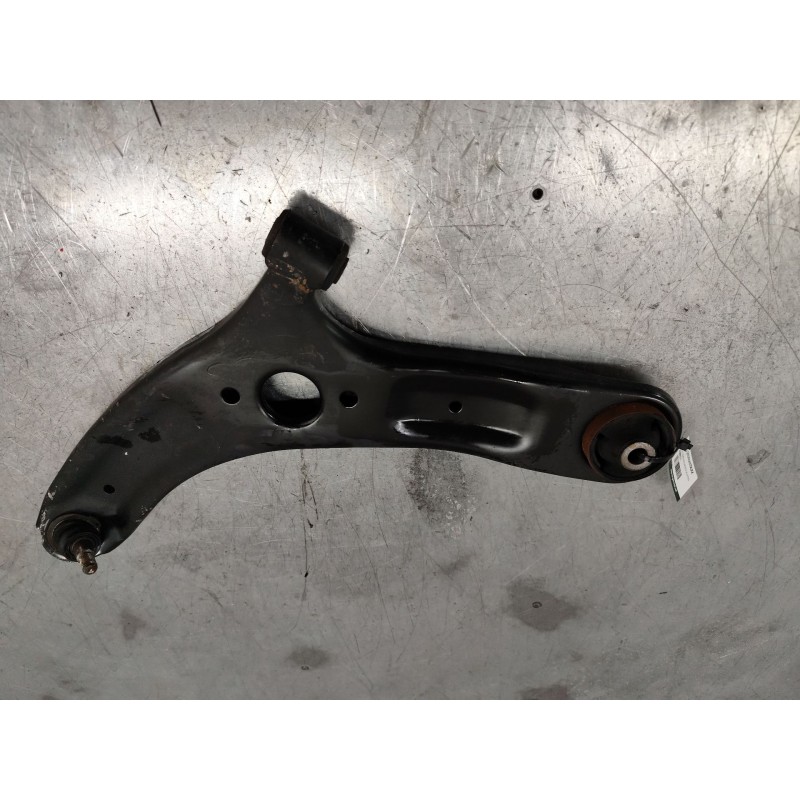 Recambio de brazo suspension inferior delantero izquierdo para hyundai i20 city s referencia OEM IAM   