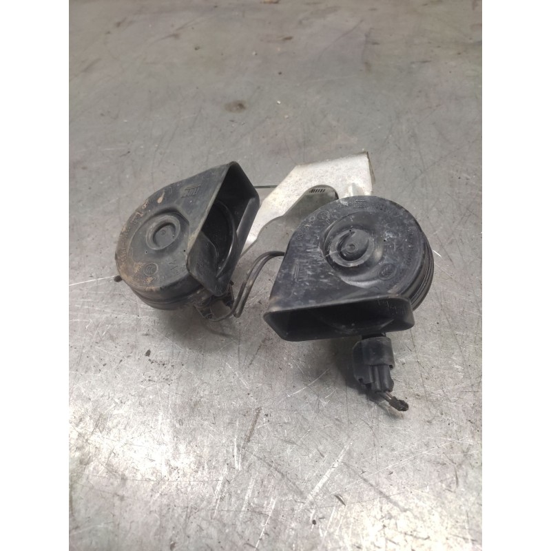 Recambio de claxon para opel insignia berlina expression referencia OEM IAM - Gris 3