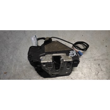 Recambio de cerradura puerta trasera derecha para mercedes-benz clase c (w203) berlina 220 cdi (la) (203.008) referencia OEM IAM