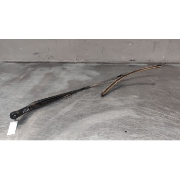 BRAZO LIMPIA DELANTERO DERECHO 83B955408A1P9 