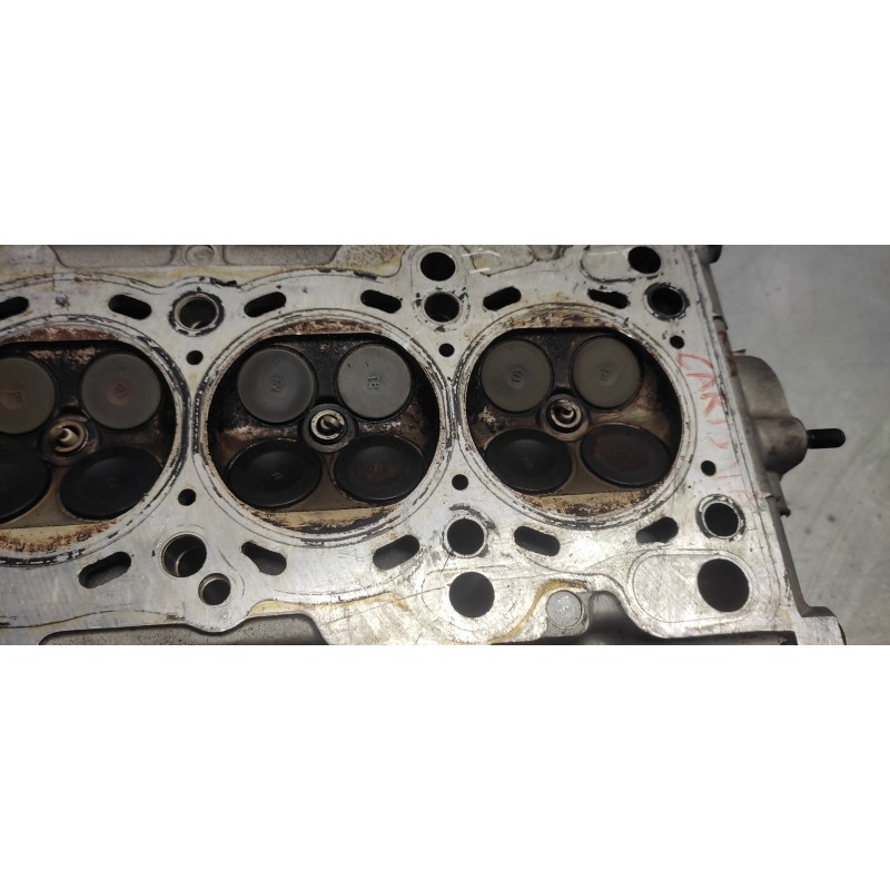 Recambio de culata para kia carens 1.8 cat referencia OEM IAM K247 7