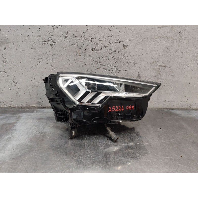 Recambio de faro derecho para audi q3 (f3b) 35 tdi quattro referencia OEM IAM 83A941034  