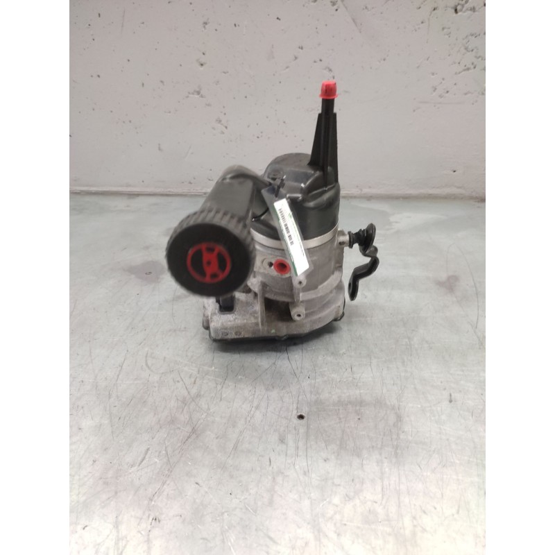 Recambio de bomba direccion para peugeot 308 confort referencia OEM IAM 9684979180 - Negro 2
