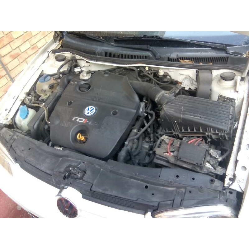 VOLKSWAGEN GOLF IV BERLINA (1J1)