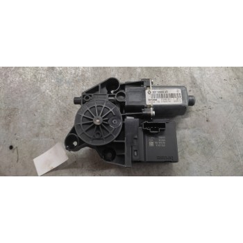 MOTOR ELEVALUNAS DELANTERO DERECHO 80730004R 912462101 6 PINS
