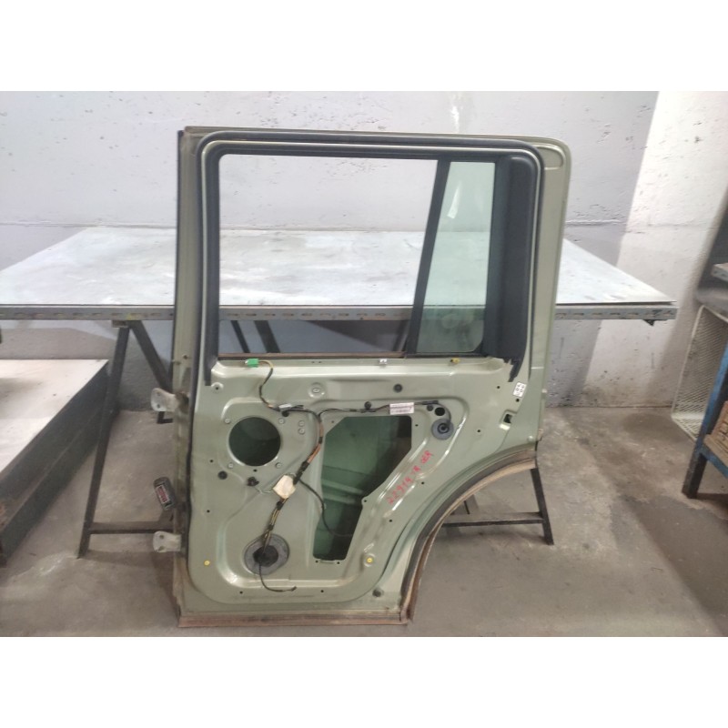 Recambio de puerta trasera derecha para land rover discovery v6 td se referencia OEM IAM - Verde 2